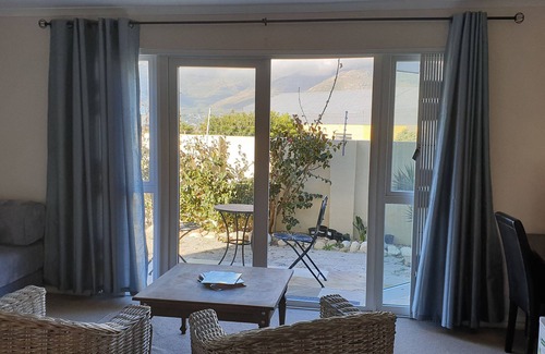 Hout Bay House | Hout Bay Breeze
