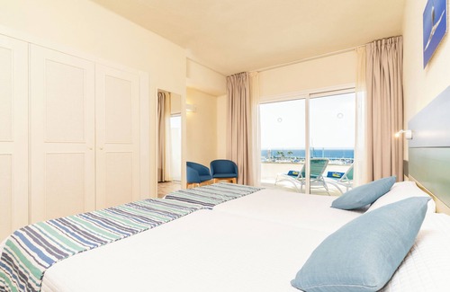 Costa Adeje Resort | HOVIMA La Pinta Beachfront Family Hotel