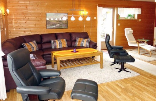 Leikanger Municipality House | Hovsfjellet by Interhome