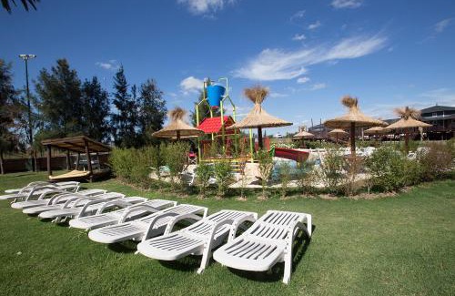 San Pedro Hotel | Howard Johnson Marinas & Resort