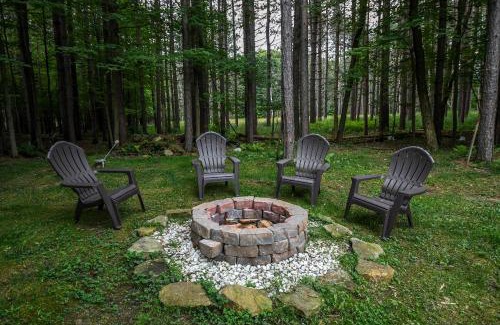 Thayerville House | Howling Wolf Den