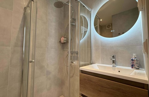 Eindhoven Apartment | HS-Studio 8 Summary: