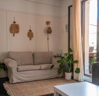 Bilbao la Vieja House | HT MIRIBILLA habitaciones turísticas con baños compartidos sin ascensor