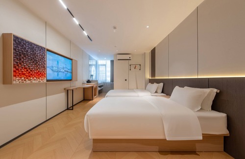 Baiyun Hotel | Huahang Hotel - Free airport shuttle bus