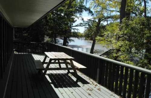Holly Grove House | Huge lake house with plenty of activities in area; Outdoorsman paradise