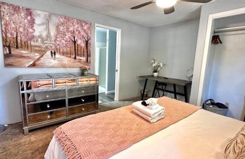 Medford House | Huge Master Suite Apt -fire Pit-gazebo- Cul De Sac