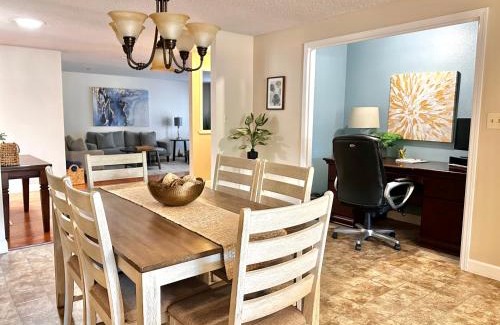 Medford House | Huge Master Suite Apt -fire Pit-gazebo- Cul De Sac