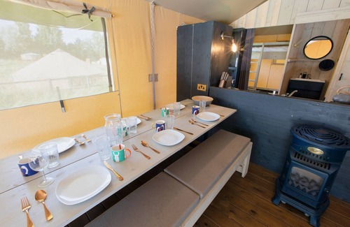 Littleport Cabin | Huge Safari Lodge with Swimming Lake