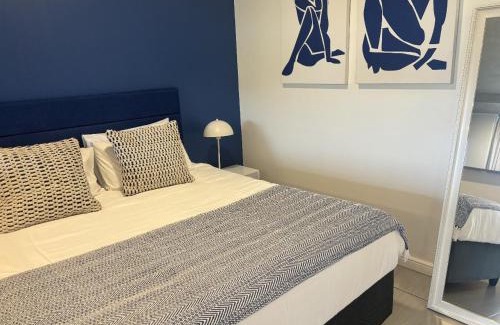 Hillhead Apartment | Hugos Seaside Haven E210