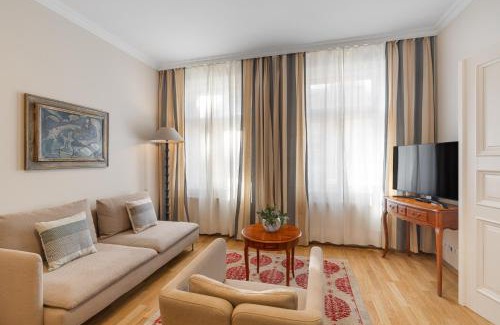 Smichov Apartment | Hunger Wall Residence