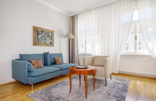 Smichov Apartment | Hunger Wall Residence