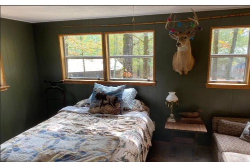 Octavia Cabin | Hunter/fisherman cabin close to boat ramp and National Forest