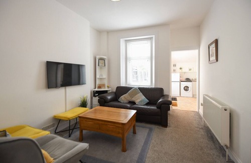 Prestwick House | Hunters Link Mid Terraced Cottage