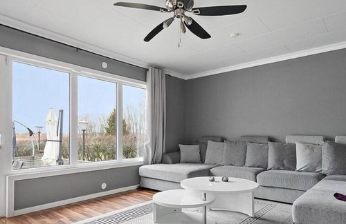 Trollhattan House | Hus i Trollhättan