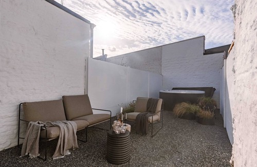 Kortrijk House | Huswell - House K located in the center of Kortrijk