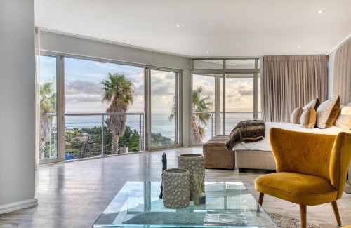 Camps Bay Villa | Hutchinson Villa
