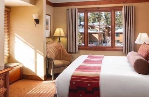 Incline Village Hotel | Hyatt High Sierra Lodge Resort, Fireplace, Luxury, Pool