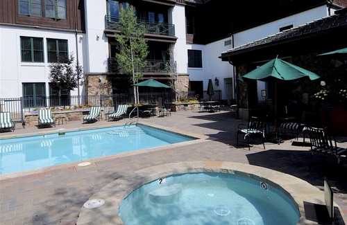 Beaver Creek Condo | HYATT MOUNTAIN LODGE - STUDIO - HOTEL AMENITIES, CONDO COMFORTS