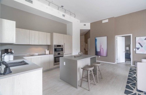 Hallandale Beach Apartment | HYDE Beach House - 2BR High Ceiling Corner Suite!