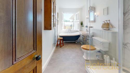 Mynytho House | Hyfrydle