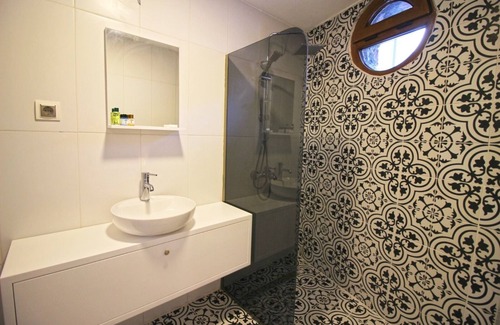 Bozcaada Hotel | İkizler Otel Bozcaada