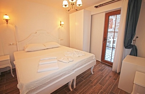 Bozcaada Hotel | İkizler Otel Bozcaada