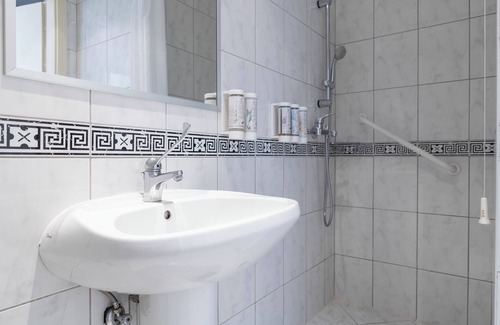 Boreti Hotel | Iberostar Waves Bellevue