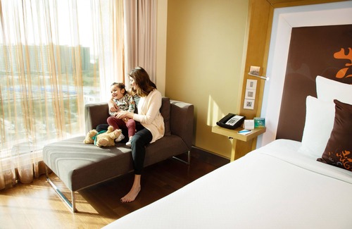 Sholinganallur Hotel | ibis Chennai OMR Hotel