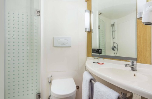 Central Jakarta Hotel | ibis Jakarta Senen