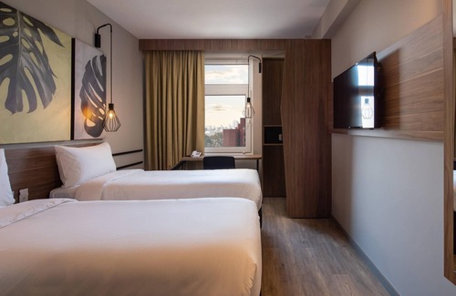 Santa Cruz Hotel | Ibis Santa Cruz DE LA Sierra