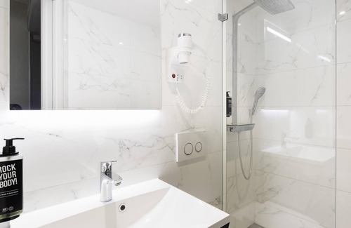 Burgwallen Nieuwe Zijde Hotel | ibis Styles Amsterdam Central Station