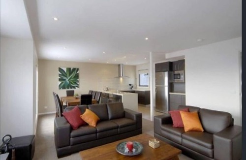 Hotham Heights Ski Chalet | Ice Breaker-Mount Hotham