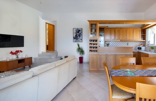Makhairoi Villa | Iconic Villa with Sea & Mountain View