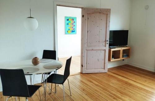 Varde Apartment | id201 Vinkelvej 19 1sal th