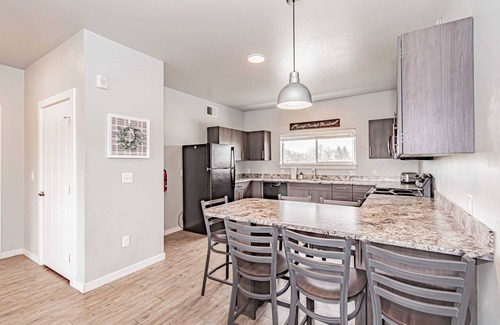 Rexburg Apartment | Ideal family stay w/kitchen 80 mins to Yellowstone