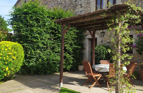 Bordils Cottage | Ideal for vacations in family. Emplacement favoured to visit the zoneBig house