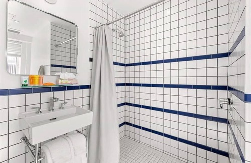 West Avenue Hotel | Ideal South Beach Studio nr Art Deco, Beaches & Parks