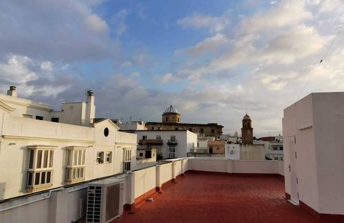 Chiclana de la Frontera Apartment | Ideally located holiday home