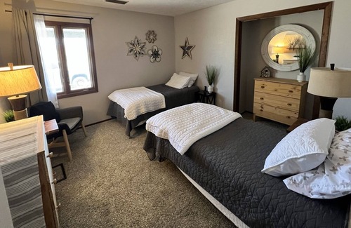 Clarkdale House | Ideally located high desert home with panoramic views
