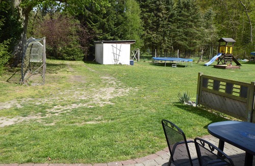 Wiethagen Apartment | idyllic location, beach 7km, 85sqm, 3 rooms, up to 6 people, near Karls Erlebnishof!