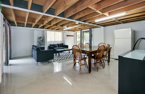 Hat Head House | If you are looking for a relaxing house, opposite the beach access with.