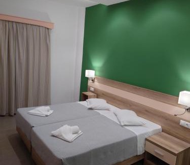 Skiathos Hotel | Ifigenia Hotel