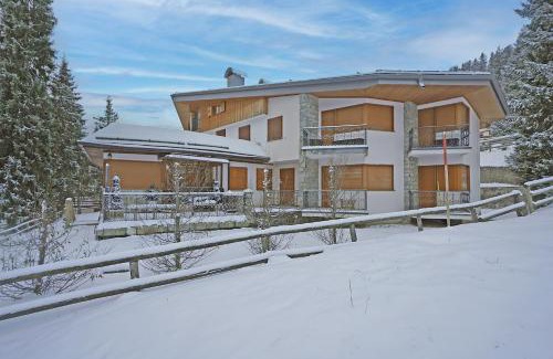 Campo Carlo Magno Apartment | iFlat Campiglio Apartment Gioiello