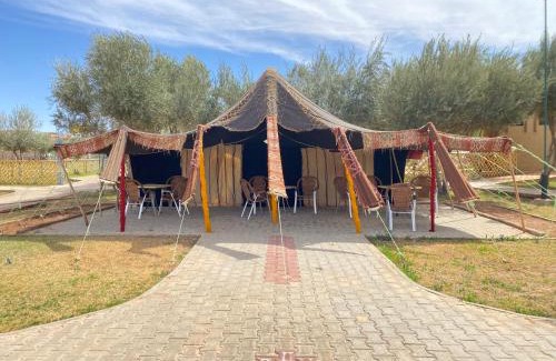 Errachidia Hotel | IGHIZ INN resort