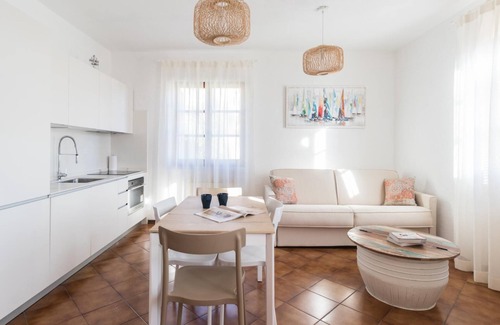 Finale Ligure Apartment | Il Borgo Apartments C4 - Sv-d600-navi44d1c