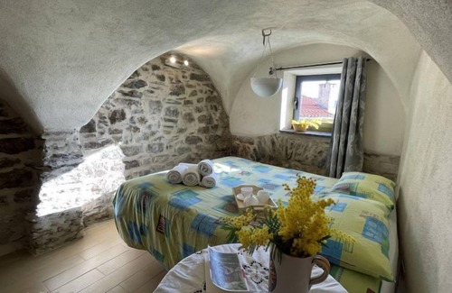 Valloria Apartment | Il Mulino (VLO207) by Interhome