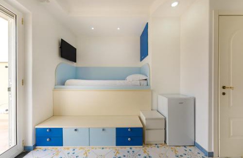 Procida Apartment | Il Poeta