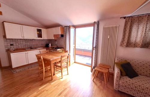 Chiesa in Valmalenco Apartment | Il Terrazzo della Valmalenco - Luminoso bilocale con terrazzo panoramico