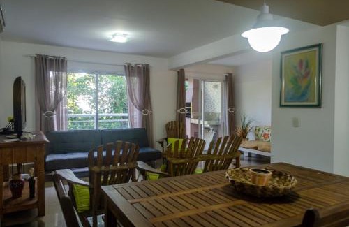 Ilhabela House | Ilhabela - Praia do Curral - Casa em condomínio