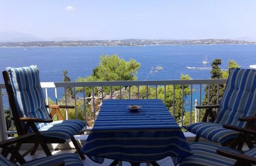 Spetses House | iliana's seaside maisonette